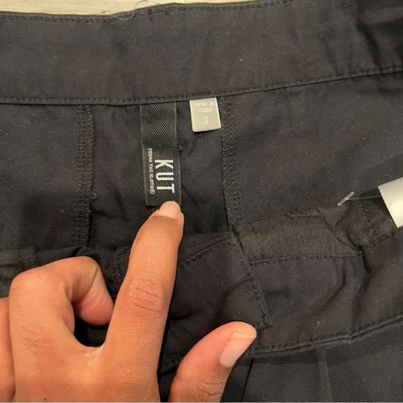 KUT from the Kloth Antonia High Waist Pleated %100 cotton pants. New - Picture 5 of 9
